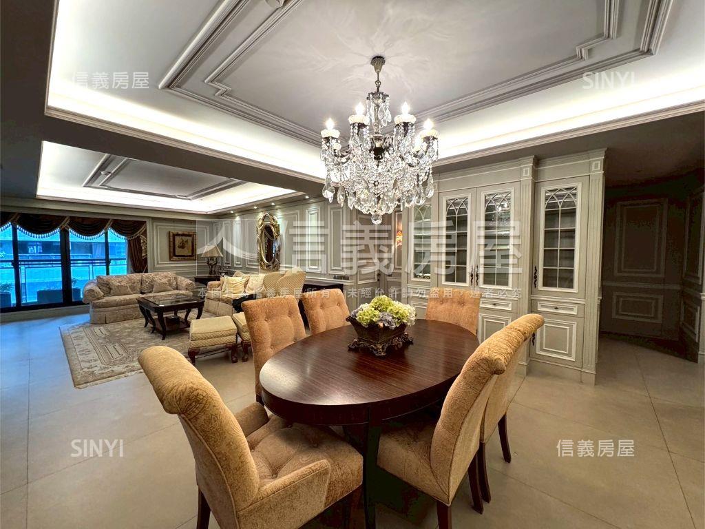 由鉅藏玉高樓裝潢戶房屋室內格局與周邊環境