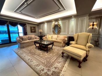 由鉅藏玉高樓裝潢戶