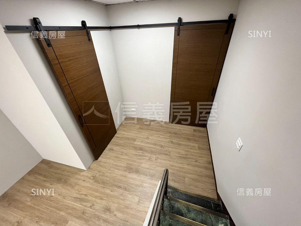 鶯歌·中正一路稀有透天厝房屋室內格局與周邊環境