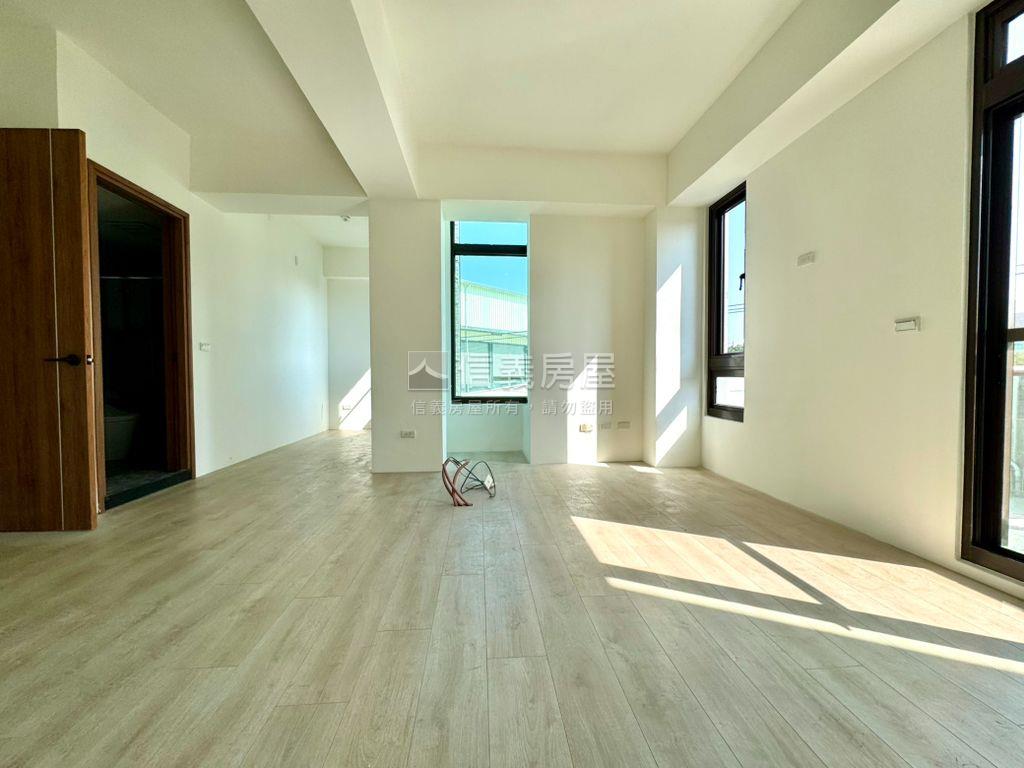 近水湳全新臨路別墅房屋室內格局與周邊環境