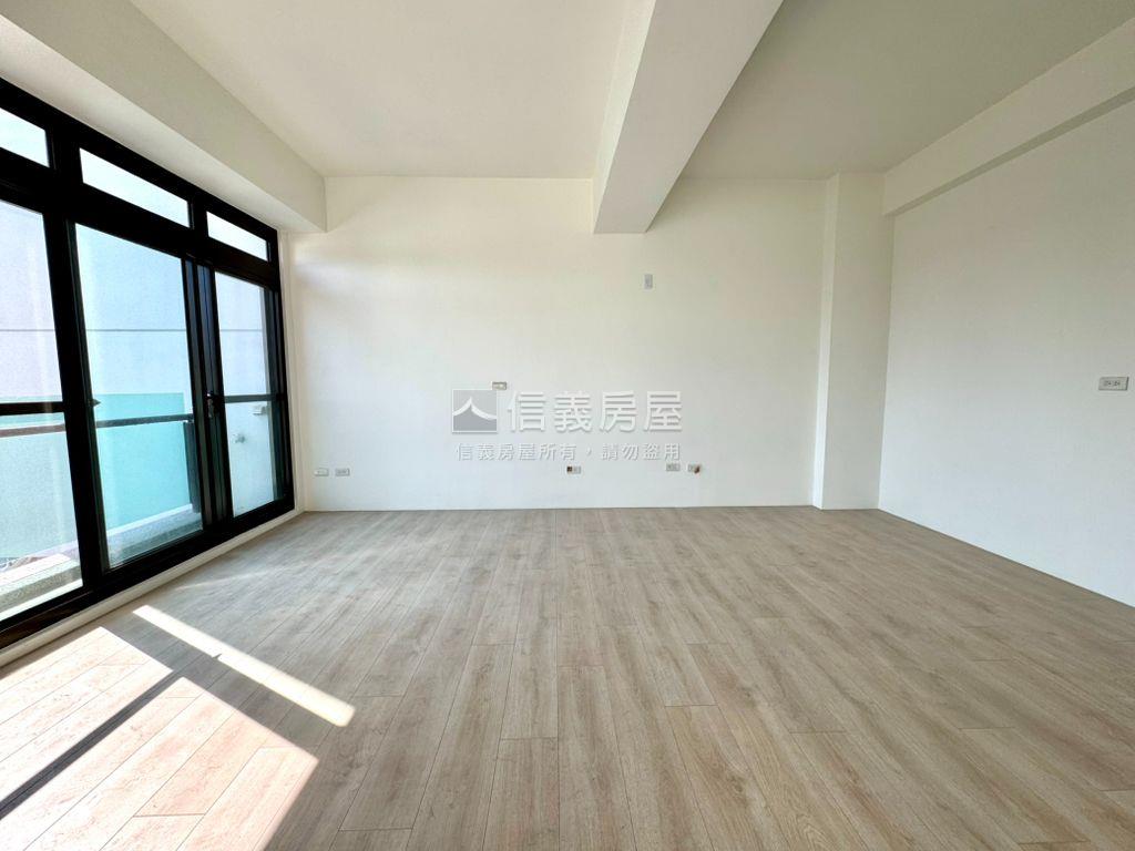 近水湳全新臨路別墅房屋室內格局與周邊環境