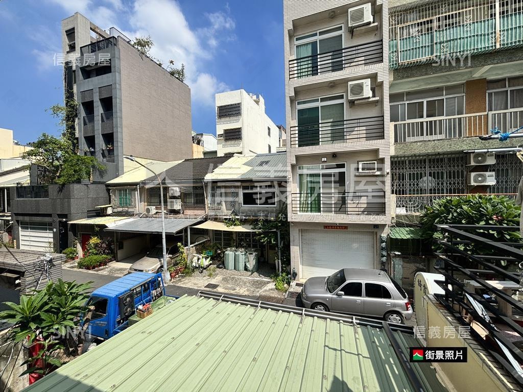 民有街‧復古透天房屋室內格局與周邊環境