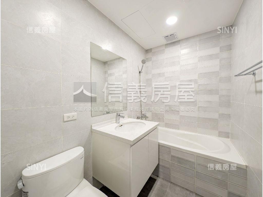 專任凡爾賽２＋１精緻美屋房屋室內格局與周邊環境