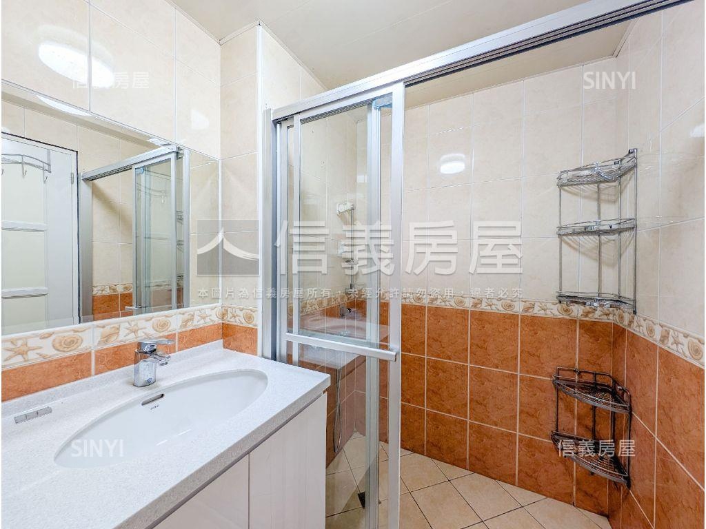專任凡爾賽２＋１精緻美屋房屋室內格局與周邊環境