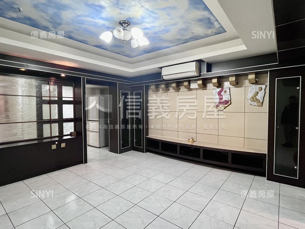 美村建設三房有車位房屋室內格局與周邊環境