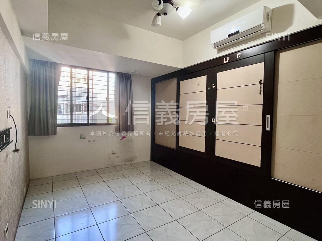 美村建設三房有車位房屋室內格局與周邊環境