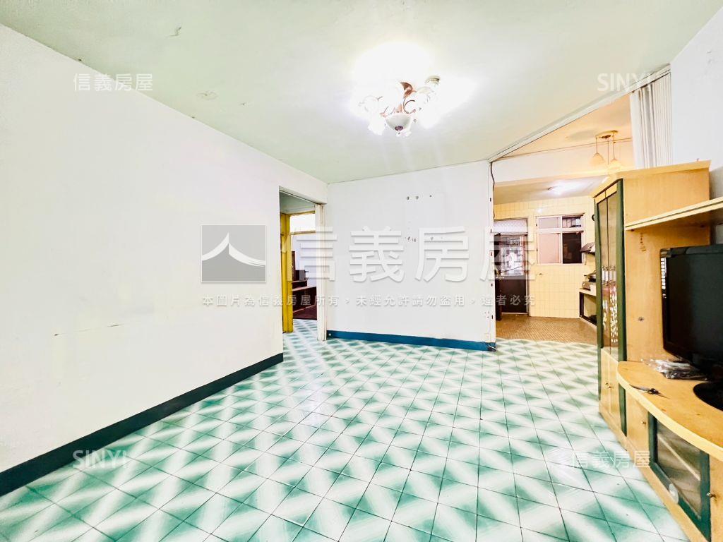 學區公寓三房美宅房屋室內格局與周邊環境