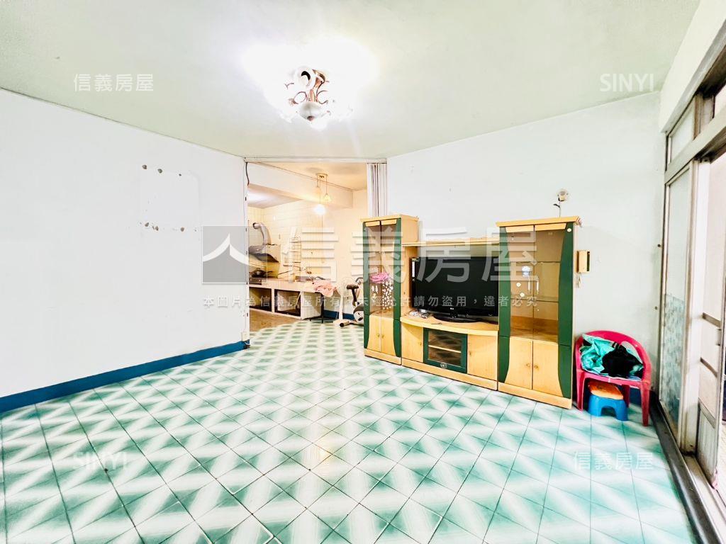 學區公寓三房美宅房屋室內格局與周邊環境