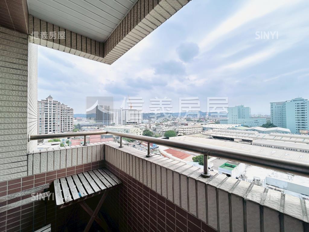 馬可邊間好採光兩房附車位房屋室內格局與周邊環境