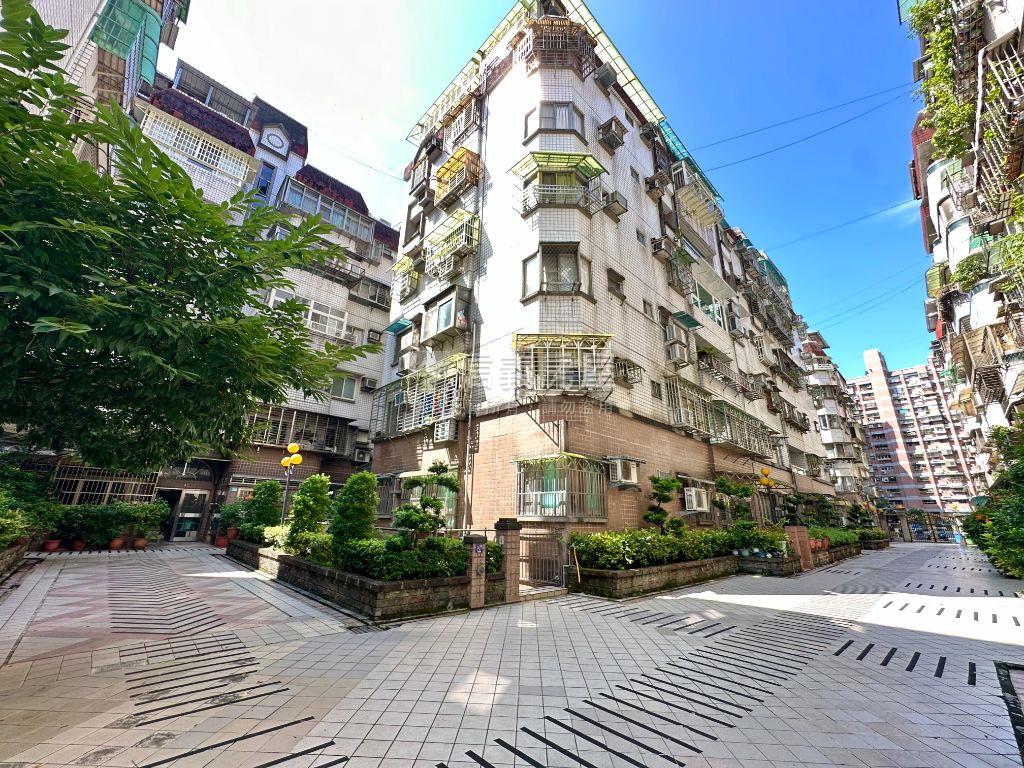 福德一路。河景寬敞２房房屋室內格局與周邊環境