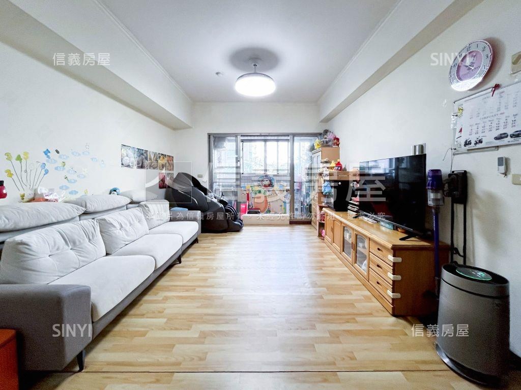 三采藝術園區三房平面車位房屋室內格局與周邊環境