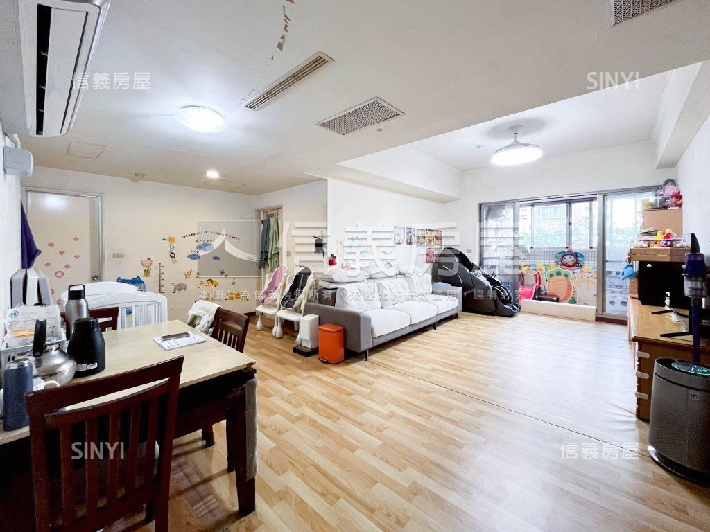 三采藝術園區三房平面車位房屋室內格局與周邊環境