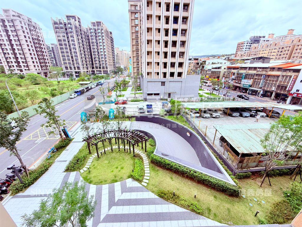 芳洲★２房車位★專約房屋室內格局與周邊環境