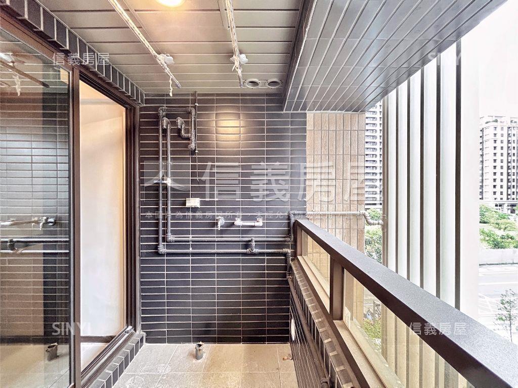 芳洲★２房車位★專約房屋室內格局與周邊環境