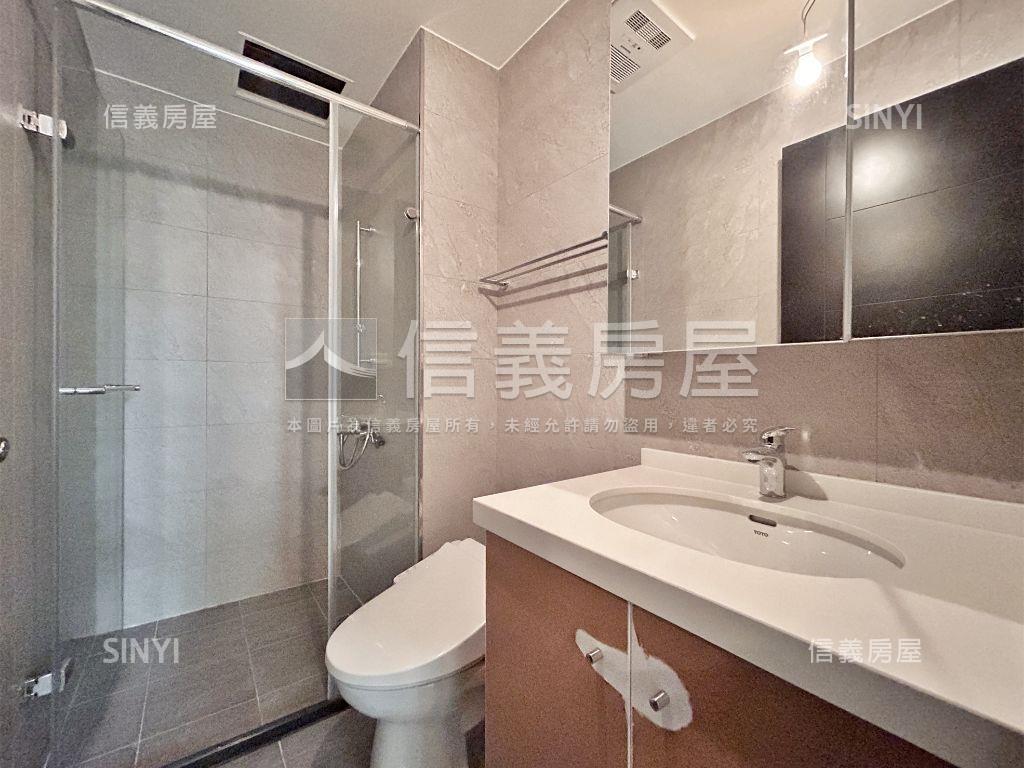 芳洲★２房車位★專約房屋室內格局與周邊環境