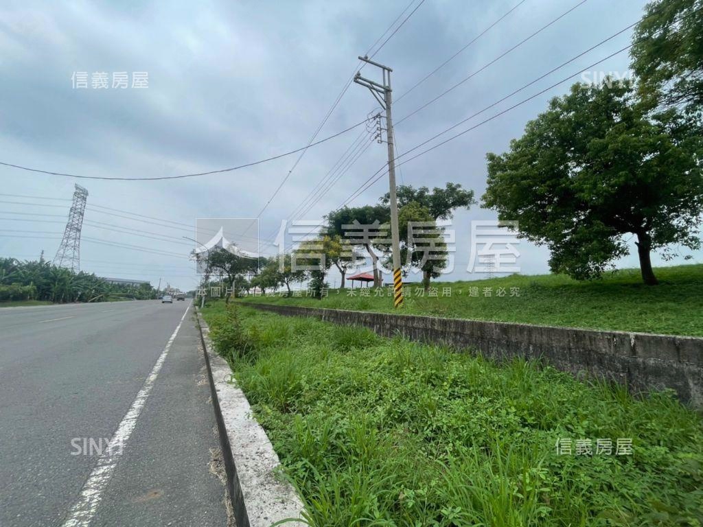 大寮方正住宅、道路用地房屋室內格局與周邊環境
