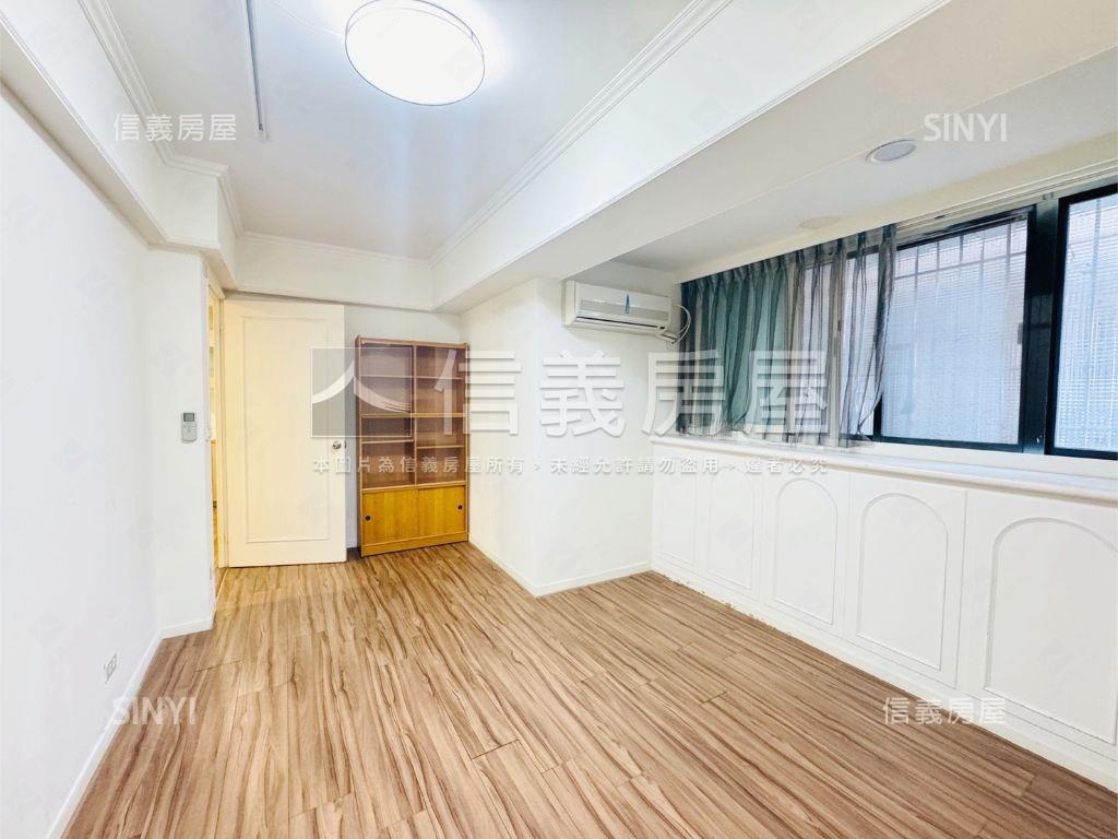 忠孝敦化朝南美廈４房房屋室內格局與周邊環境