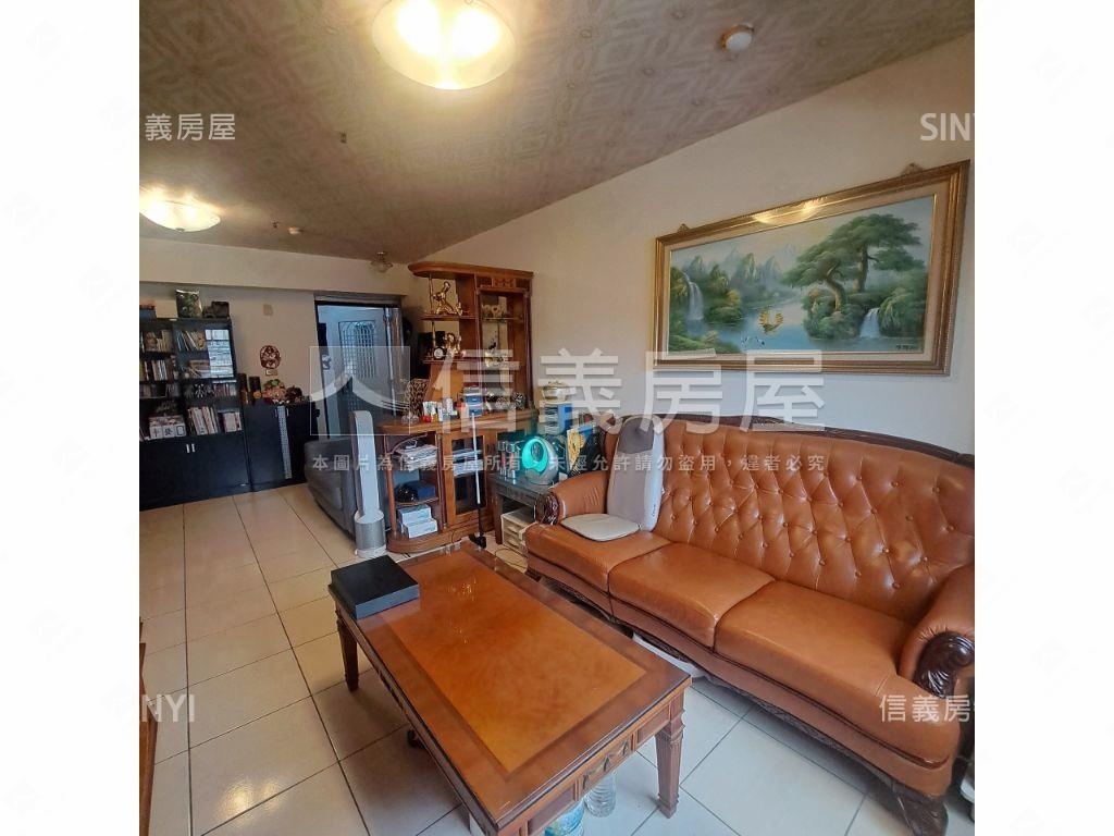 上堤高樓景觀三房房屋室內格局與周邊環境