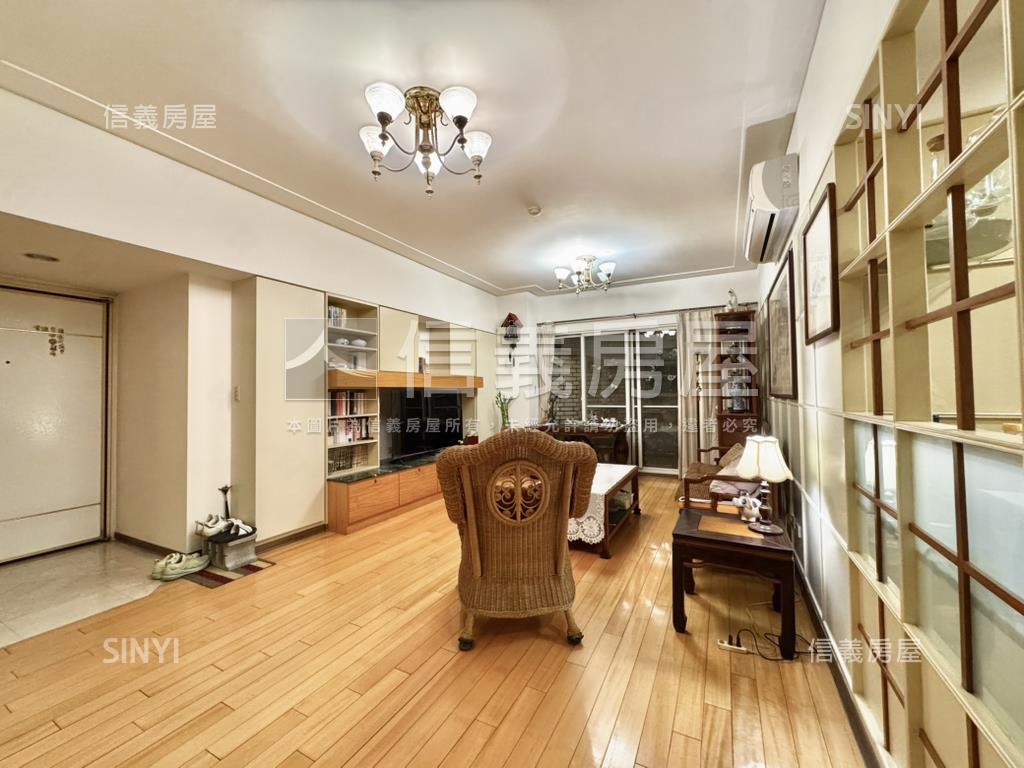 專任！長慶敦煌５房美屋房屋室內格局與周邊環境