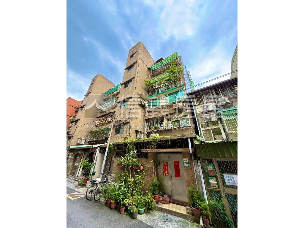 南京三民美妝三樓房屋室內格局與周邊環境