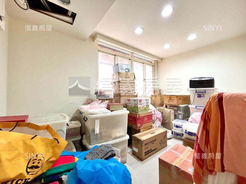 南京三民美妝三樓房屋室內格局與周邊環境