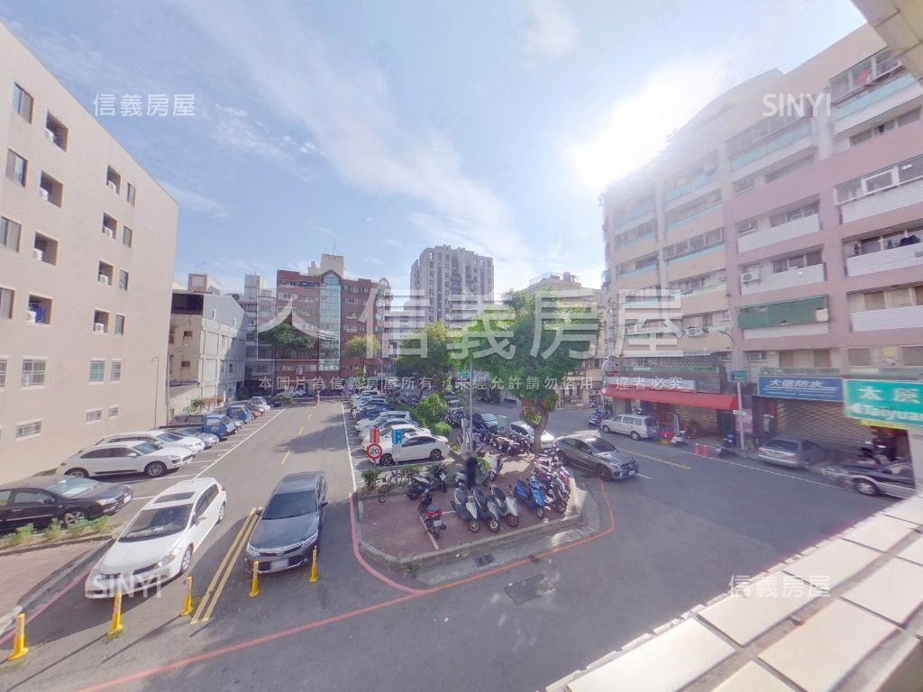 大面寬活路角間住商大透天房屋室內格局與周邊環境
