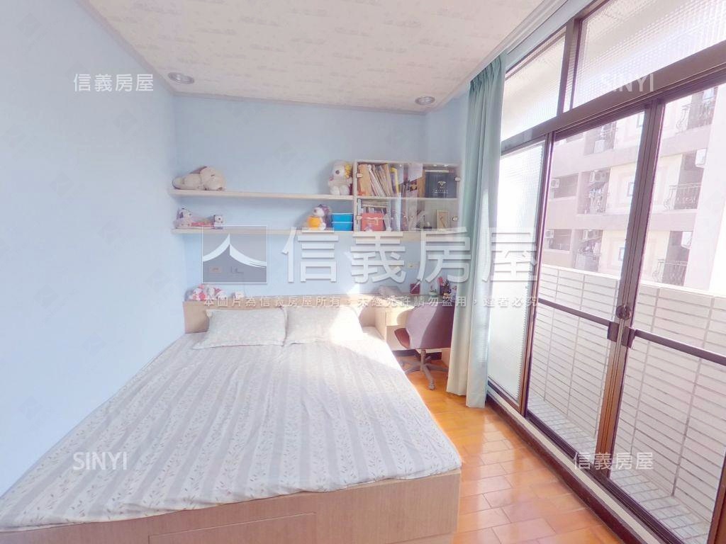 大面寬活路角間住商大透天房屋室內格局與周邊環境