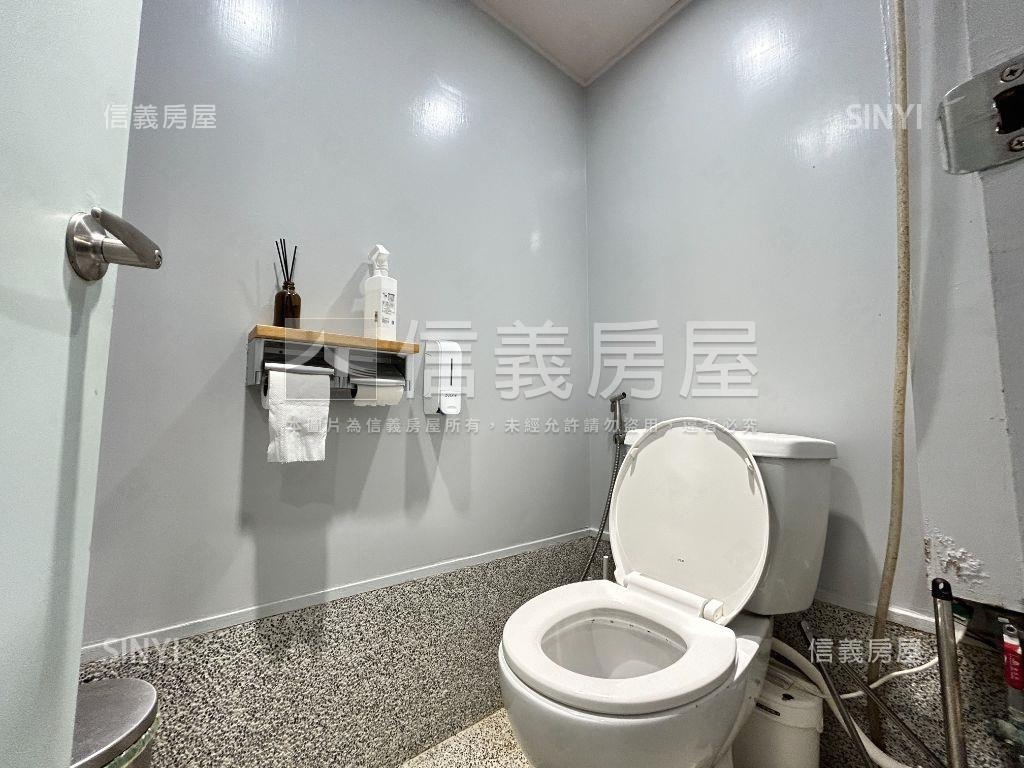 強案：大巨蛋華園庭院店面房屋室內格局與周邊環境