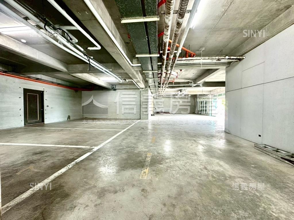 墾丁正路曾經是冒煙的喬房屋室內格局與周邊環境