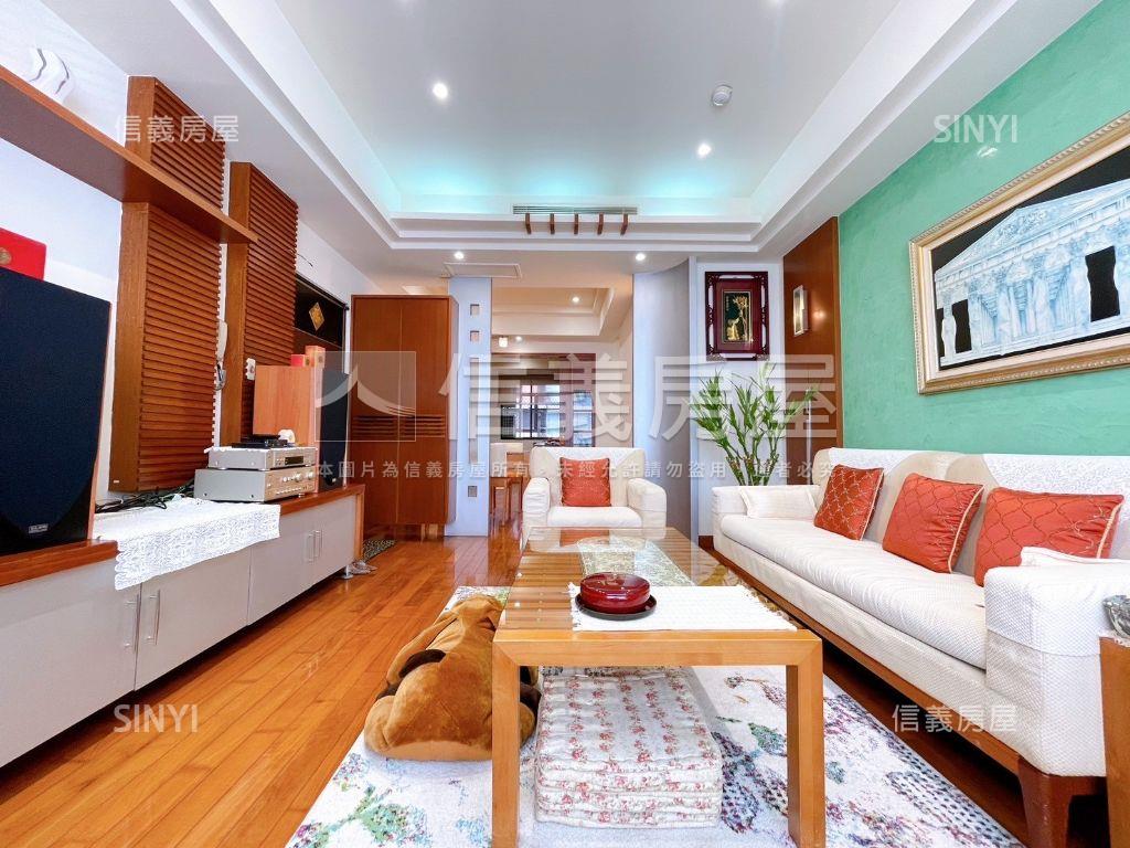 七期成功之門三房平車房屋室內格局與周邊環境