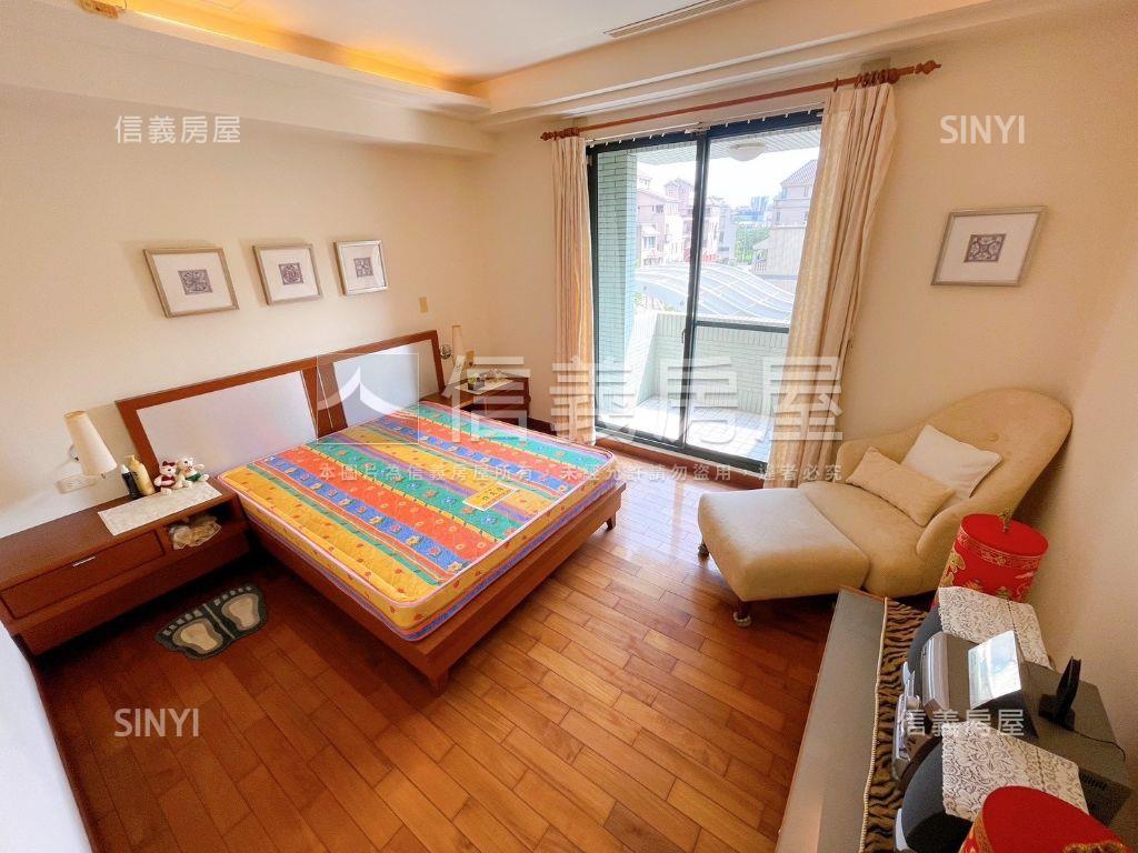 七期成功之門三房平車房屋室內格局與周邊環境