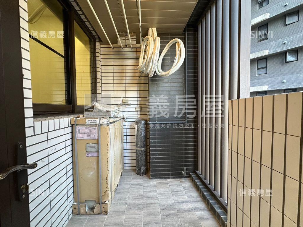 江子翠捷運。極光美妝高樓房屋室內格局與周邊環境