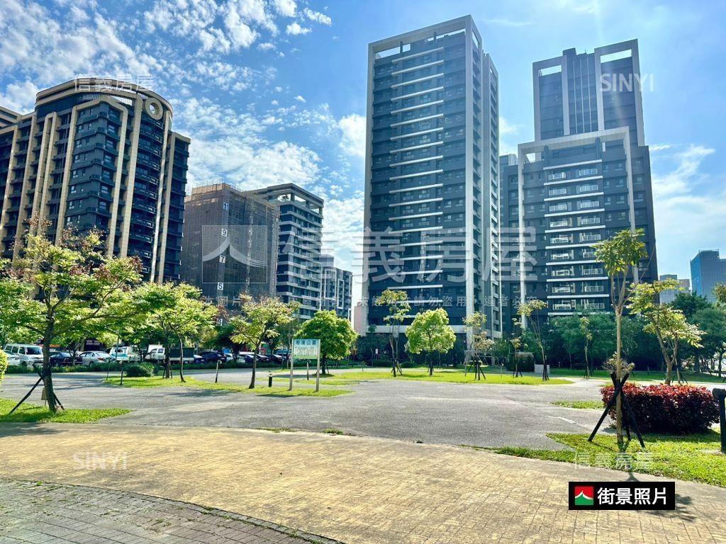 江子翠捷運。極光美妝高樓房屋室內格局與周邊環境