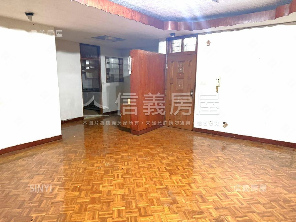 建國路方正二樓房屋室內格局與周邊環境