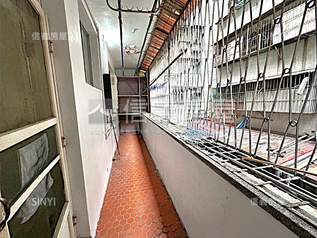 建國路方正二樓房屋室內格局與周邊環境