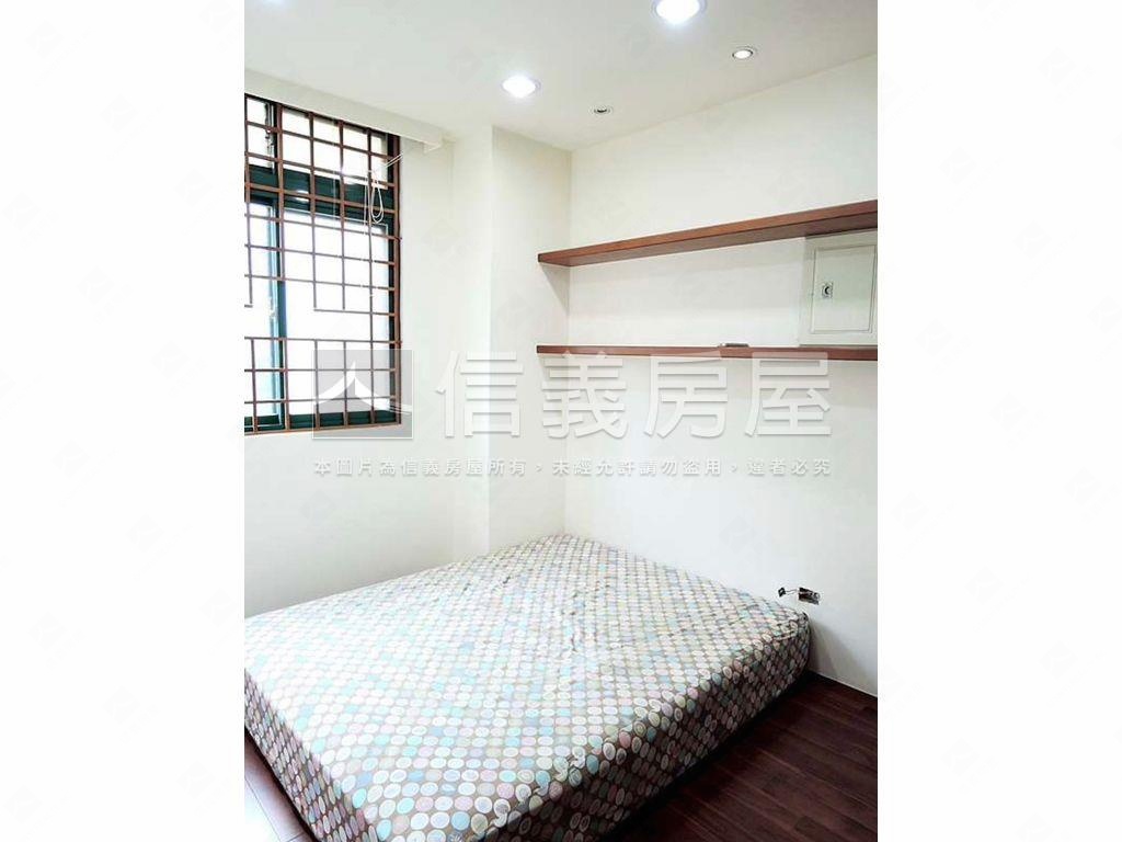 公園首璽稀有釋出房屋室內格局與周邊環境