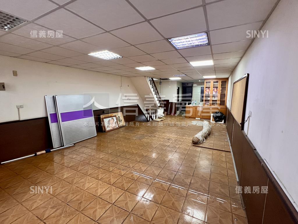 裕誠路瑞豐夜市金店面房屋室內格局與周邊環境