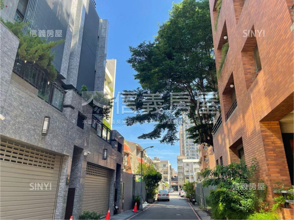 西區近國美館庭院車庫別墅房屋室內格局與周邊環境