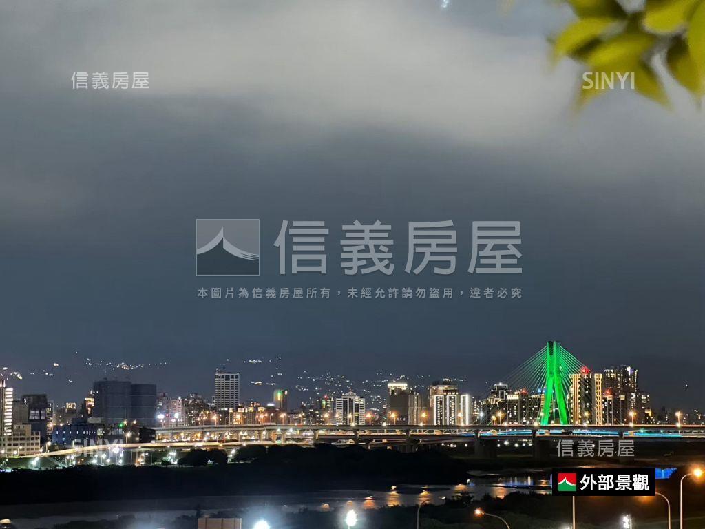 專任國泰朋河景三房車位房屋室內格局與周邊環境