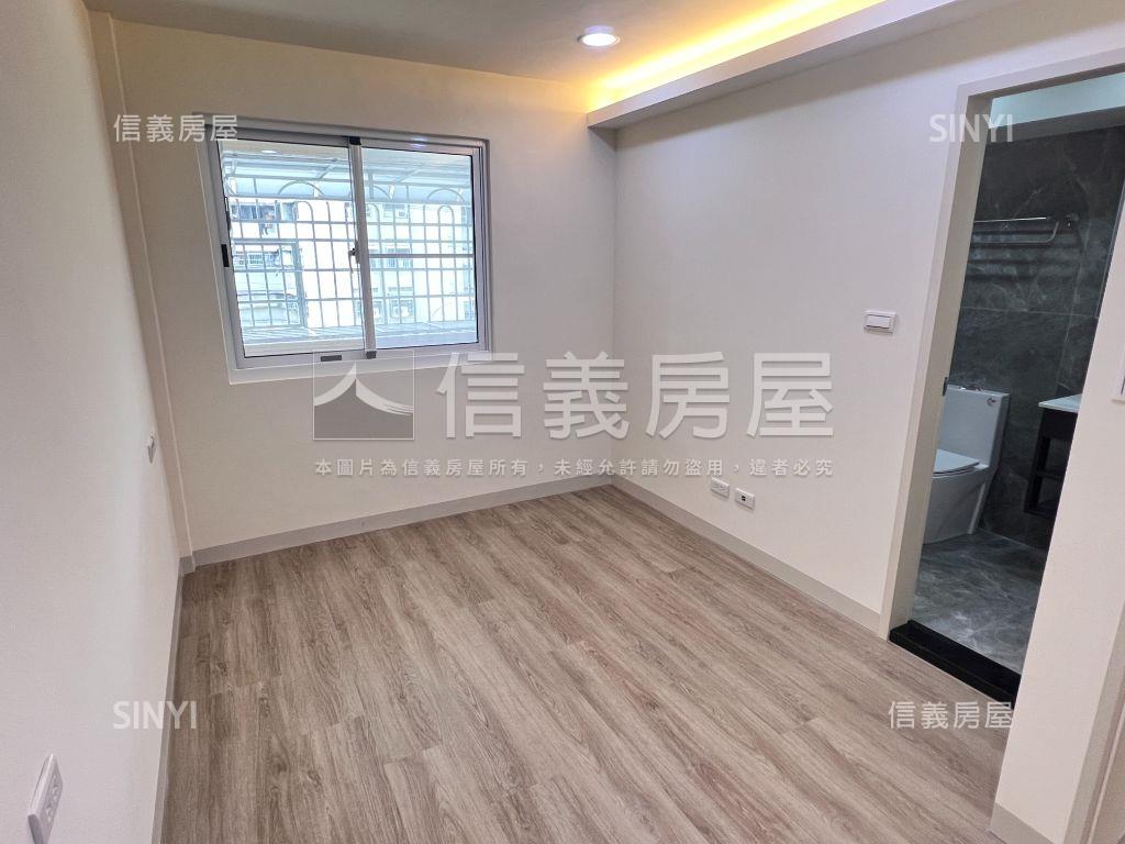 前鎮高中翻新採光兩房房屋室內格局與周邊環境