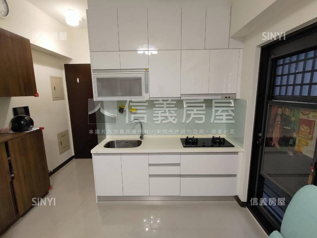 松下雲品１房１廳衛浴開窗房屋室內格局與周邊環境