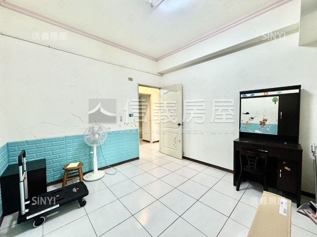 低總價三采市政天地三房房屋室內格局與周邊環境