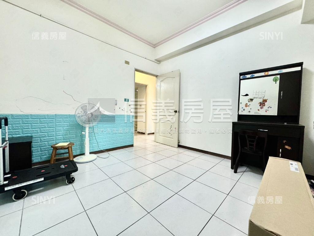 低總價三采市政天地三房房屋室內格局與周邊環境