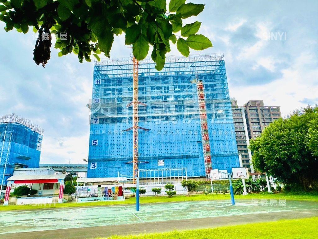 凱風珍藏景觀兩房車位房屋室內格局與周邊環境