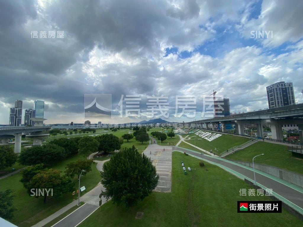 凱風珍藏景觀兩房車位房屋室內格局與周邊環境