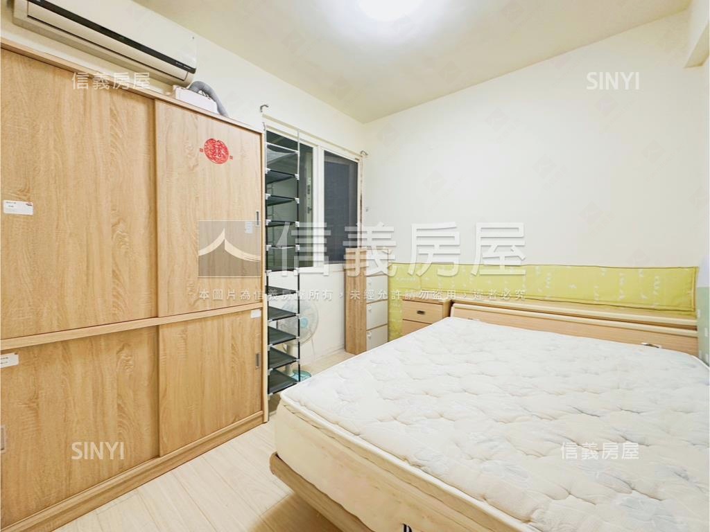 近捷運低總價黃金三樓房屋室內格局與周邊環境