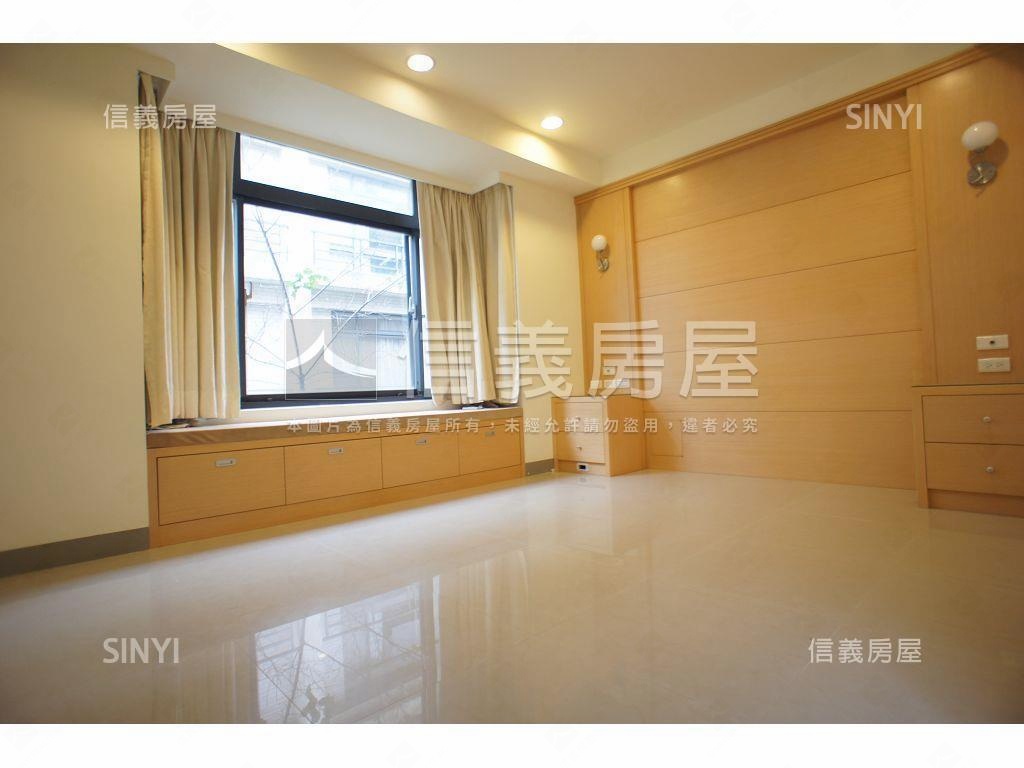 近高鐵．品園透天三面採光房屋室內格局與周邊環境