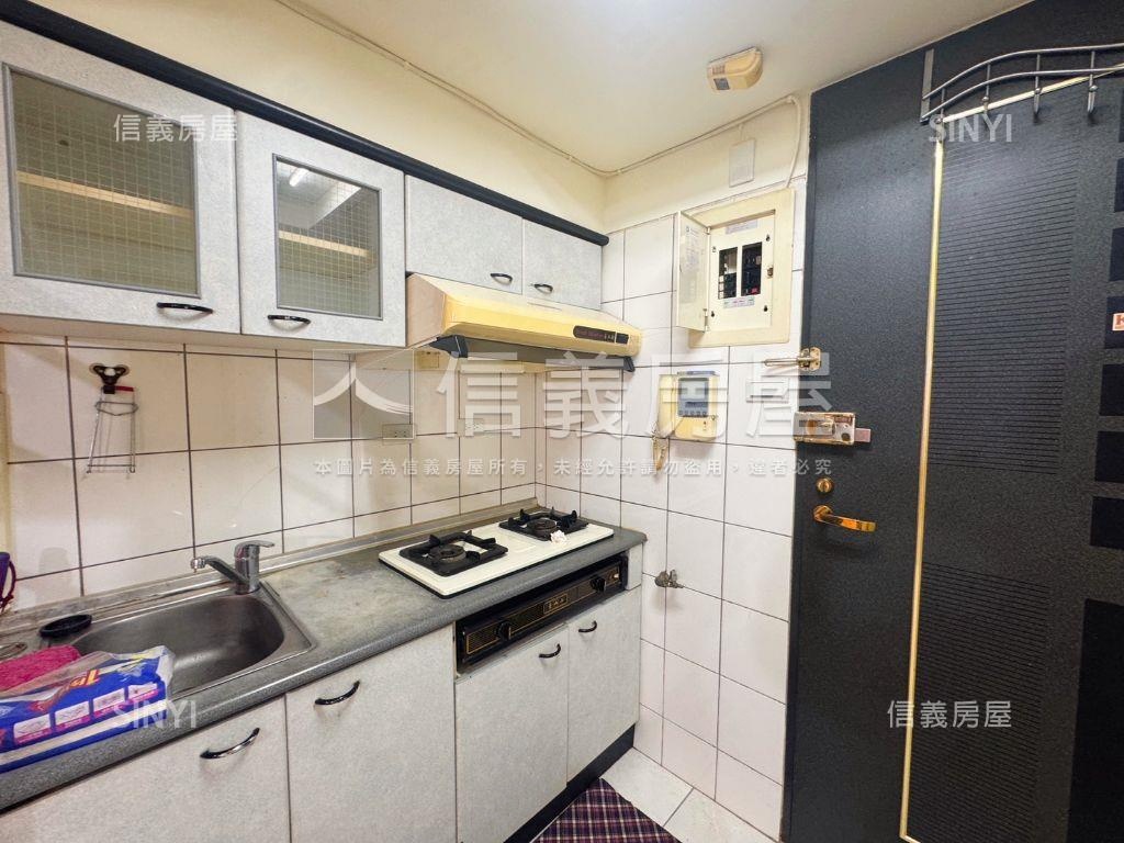 美麗大湖陽光美宅房屋室內格局與周邊環境
