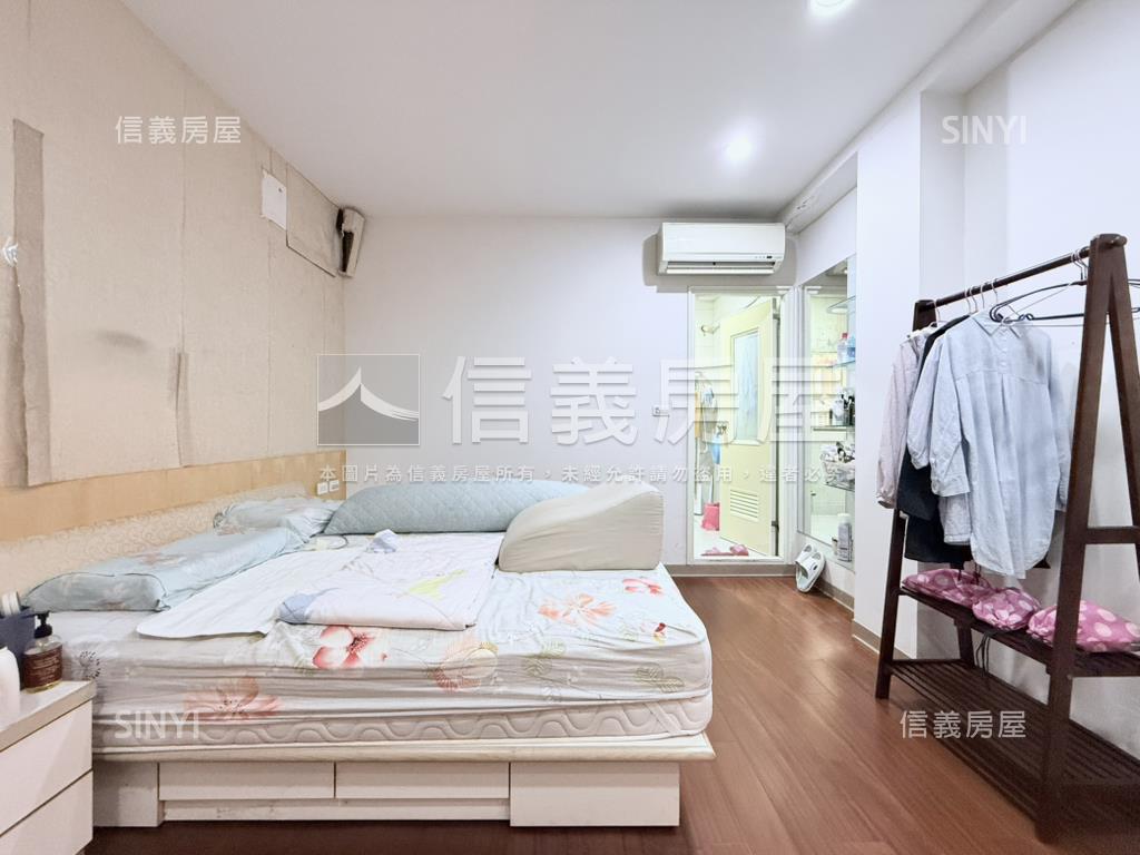 捷運成家首購黃金三樓房屋室內格局與周邊環境