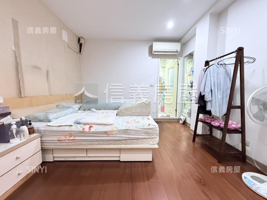 捷運成家首購黃金三樓房屋室內格局與周邊環境